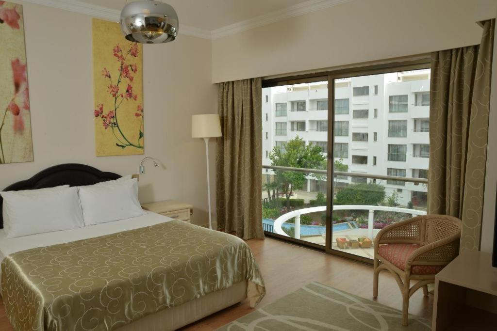 Jasmine Court Hotel Kyrenia  Bilik gambar