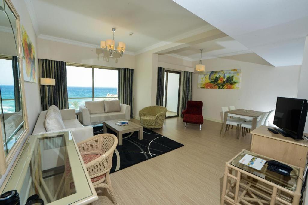 Jasmine Court Hotel Kyrenia  Luaran gambar